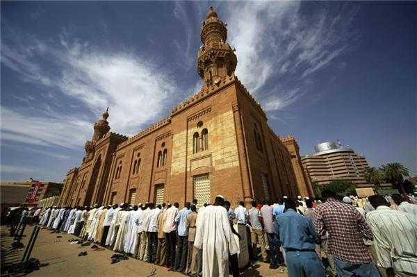 إعفاء بعض أئمة المساجد بالخرطوم 