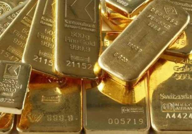 الذهب يتراجع مع هبوط اليورو 
