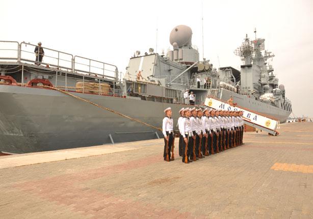 وصول الوحدات البحرية الروسية إلى الإسكندرية للتنفي