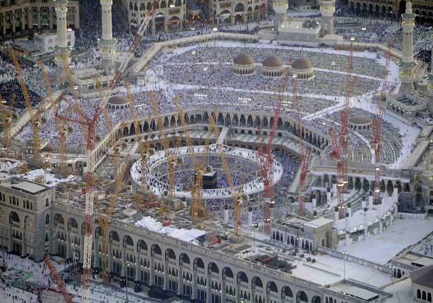 السعودية تدشن 5 مشروعات لتوسعة المسجد الحرام 