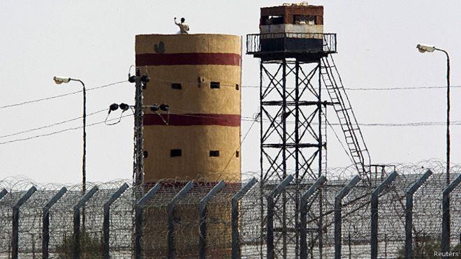 برج مراقبة مصري على الحدود مع إسرائيل