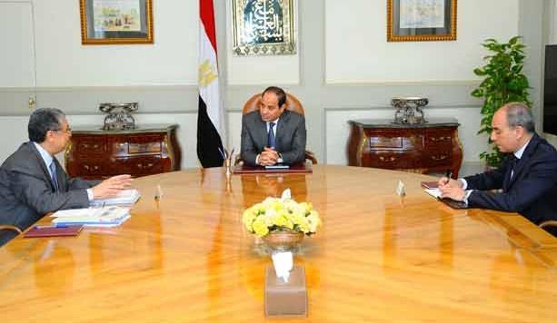 الرئيس عبد الفتاح السيسي خلال اجتماعه مع وزير الكه