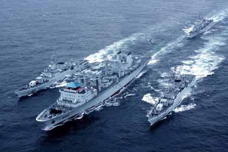 أسطول صيني يتجه إلى خليج عدن لمكافحة القرصنة