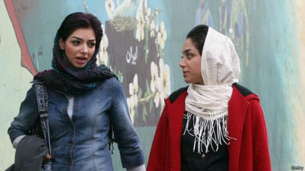 كيف تزايد التحرش الجنسي في إيران بسبب الحجاب