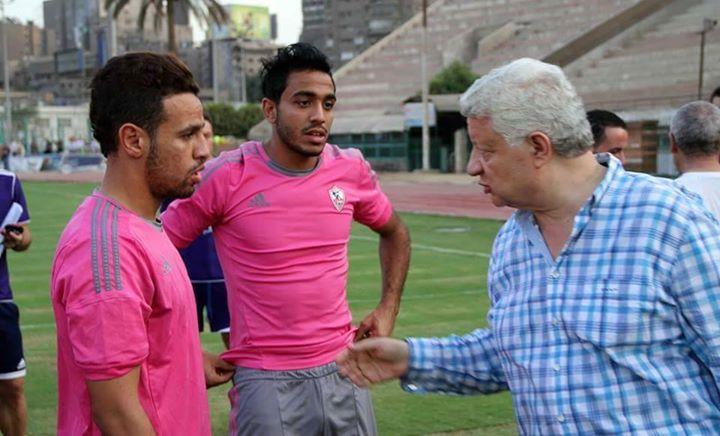 جلسة مرتضى منصور رئيس الزمالك مع اللاعبين