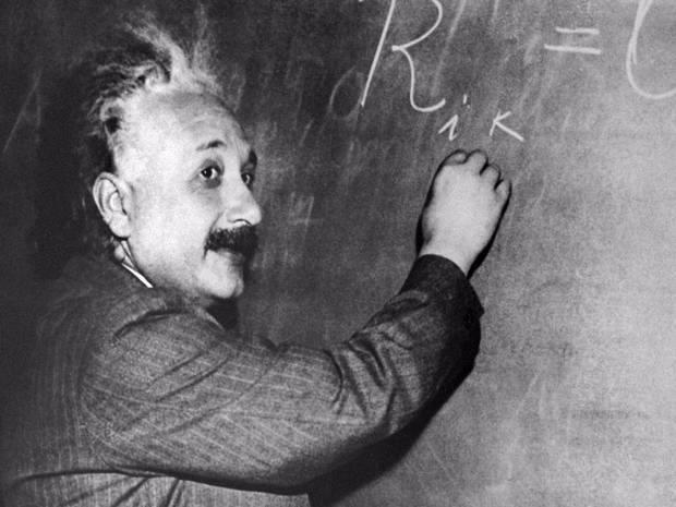 عالم الفيزياء النظرية ألبرت إينشتاين