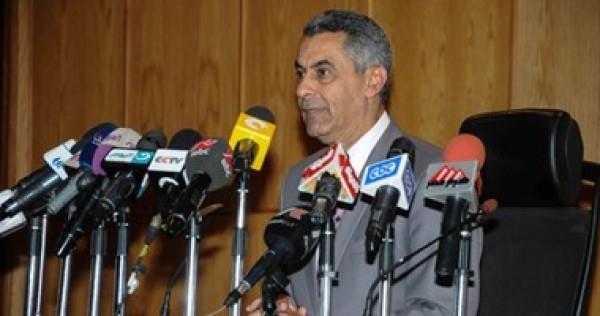 طارق أبو الوفا رئيس الإدارة المركزية