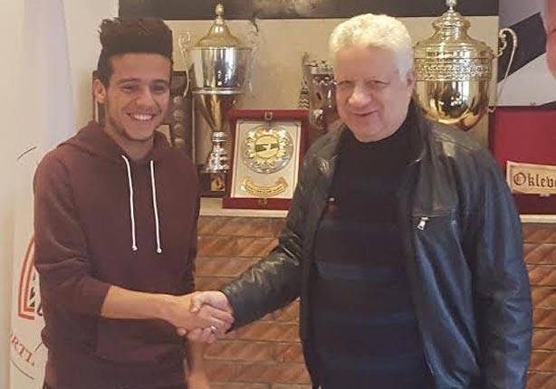 مصطفى فتحي يجدد تعاقده مع الزمالك