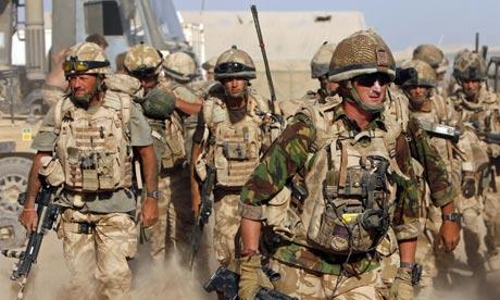 التحقيق مع جنود بريطانيين حول إساءة معاملة عراقيين