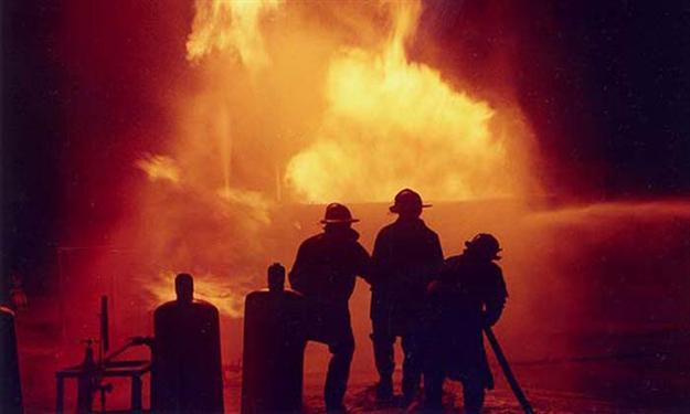 حريق شب بمصنع سماد - ارشيفية