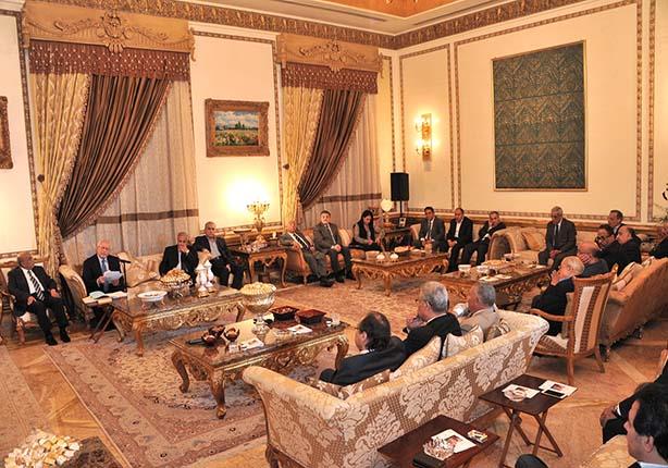 أمسية شعرية في منزل السفير السعودي بالقاهرة