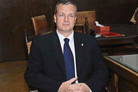 سفير المجر لدي مصر بيتر كيفك