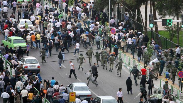 آخر مرة شهدت فيها إيران مظاهرات حاشدة ضد النظام كا