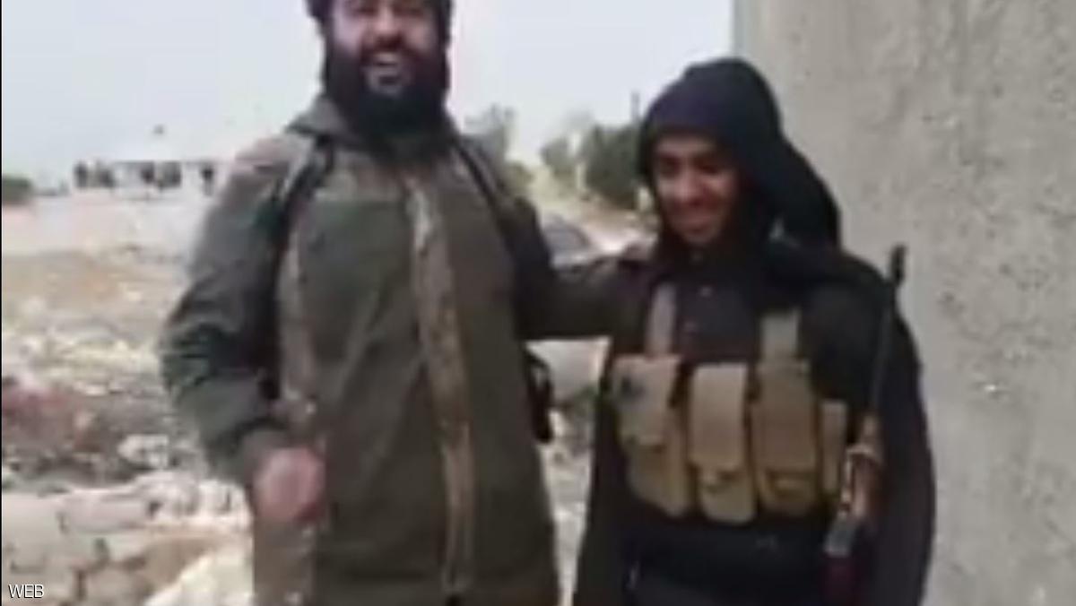 فيديو داعشي يرسل قاصرا لعملية انتحارية يثير السخط