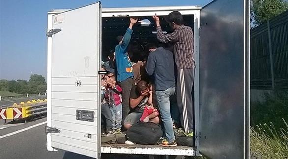  الشرطة الدنماركية تعثر على جثث لاجئين سوريين بثلا