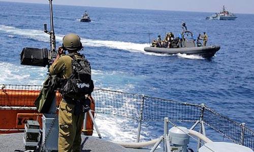 اعتراض البحرية الإسرائيلية سفينة متضامنات مع غزة