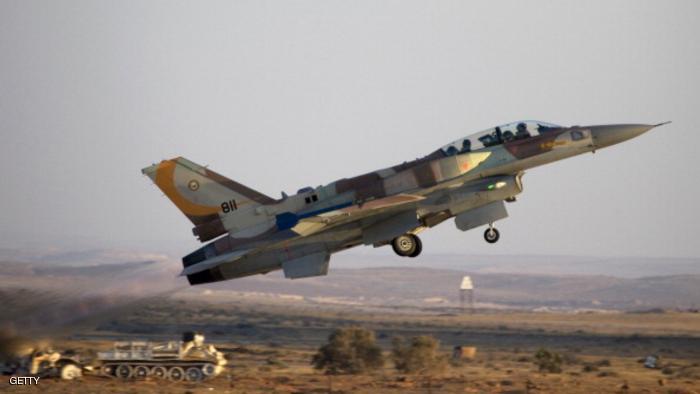 مصرع طيار إسرائيلي بعد القفز من طائرته جراء اشتعال