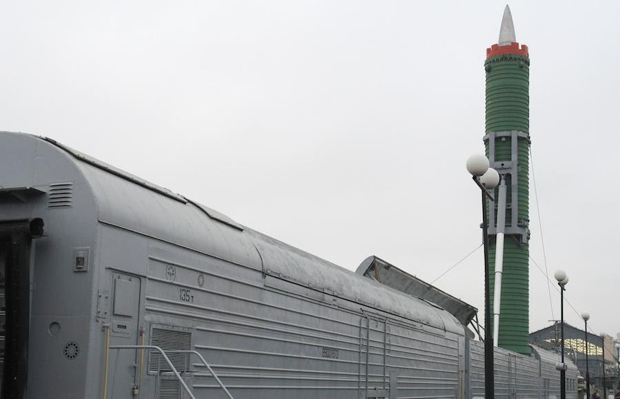 روسيا تٌحيي مشروع بارجوزين للقطارات النووية