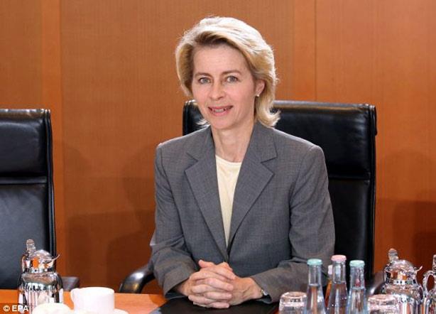 وزيرة الدفاع الألمانية أورسولا فون در لاين