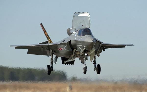 الطائرة  F35