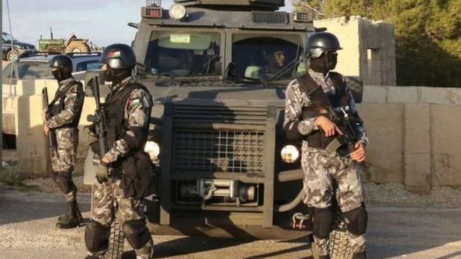قوات الأمن الأردنية كثفت إجراءاتها الأمنية في الكر