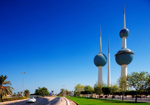 الكويت تعلق الرحلات التجارية ضمن قيود الإغلاق