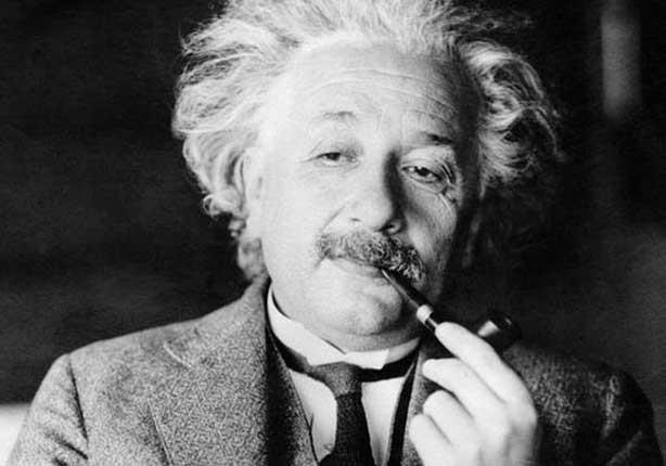 ذكاء اينشتاين..لغز حير العلماء مثل نظرياته