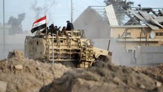 مقتل 13 جنديا في هجوم لتنظيم الدولة الإسلامية في ض