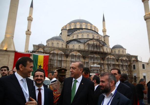 وقف تركي يتبرع بـ 1.5 مليون دولار لبناء مسجد في غا