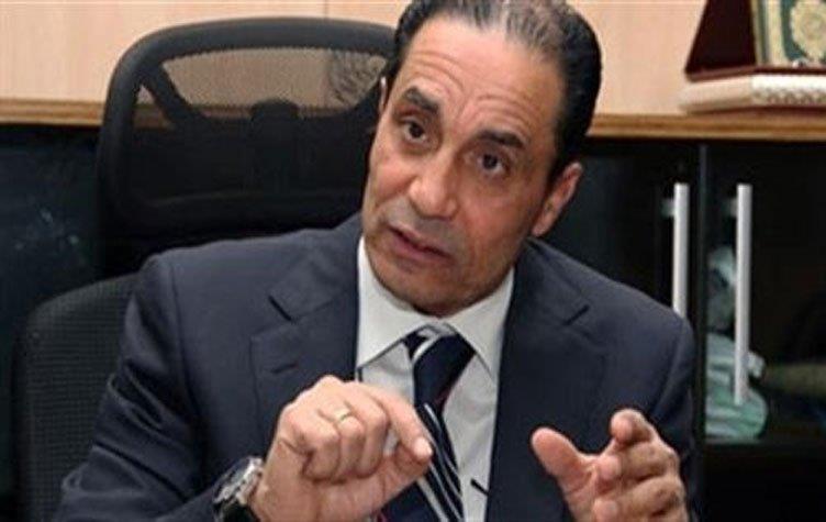 الدكتور سامي عبدالعزيز عميد كلية الإعلام الأسبق بج