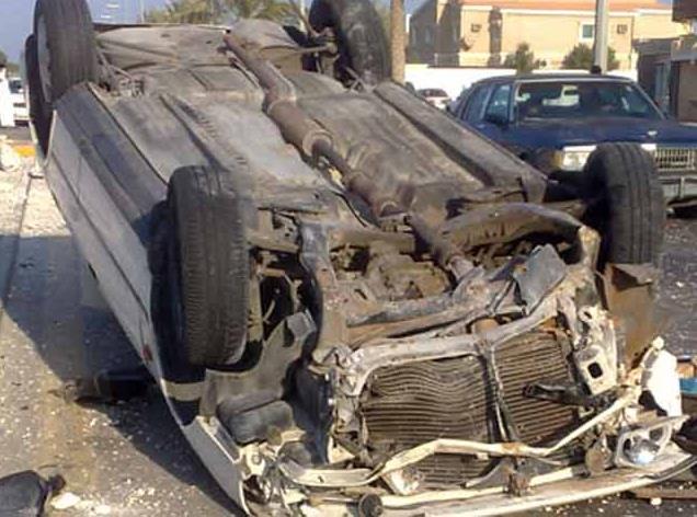 إصابة 17 عاملاً في حادث انقلاب سيارة بالعاشر من رم