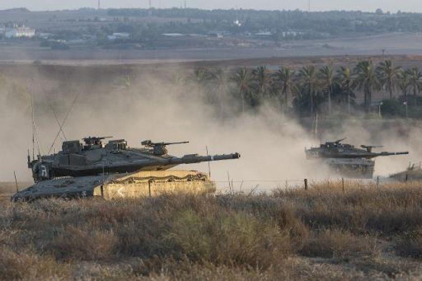 آليات إسرائيلية تتوغل جنوب قطاع غزة  