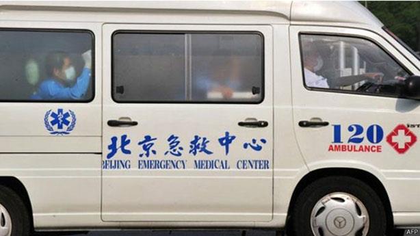  استخدام سيارة الاسعاف قد يكون امرا مكلفا في الصين