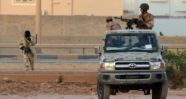 الجيش الليبي يواصل هجماته في محاور القتال ببنغازي