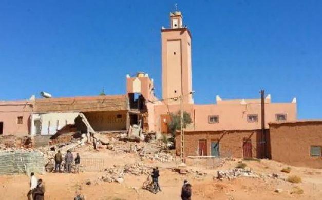 انهيار مسجد في العاصمة الصومالية مقديشو