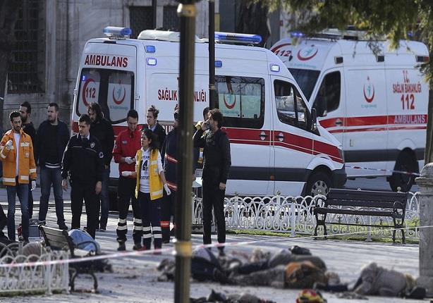 إصابة 6 عسكريين ومدني في انفجار اسطنبول