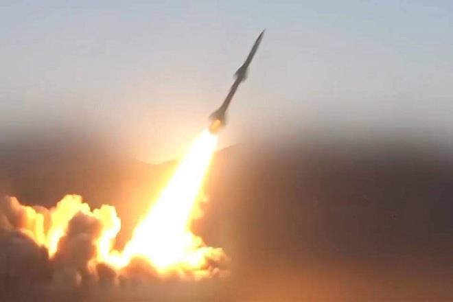 الحوثيين باليمن تطلق ثانى صاروخ باتجاه السعودية