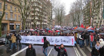 فرنسا: تزايد حدة العنف في الاحتجاجات العمالية