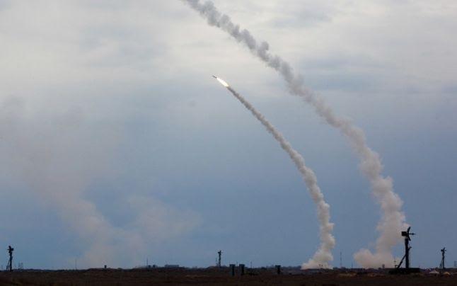 روسيا تعرض صاروخ "135- أيه - آمور" في ضواحي موسكو