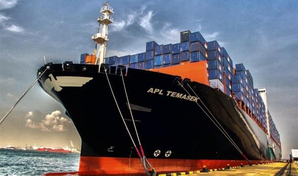 ميناء دمياط يستقبل 8 سفن حاويات وبضائع عامة