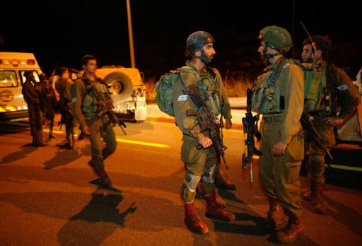استشهاد فلسطيني وإصابة آخر دهسًا بسيارة مستوطن في 