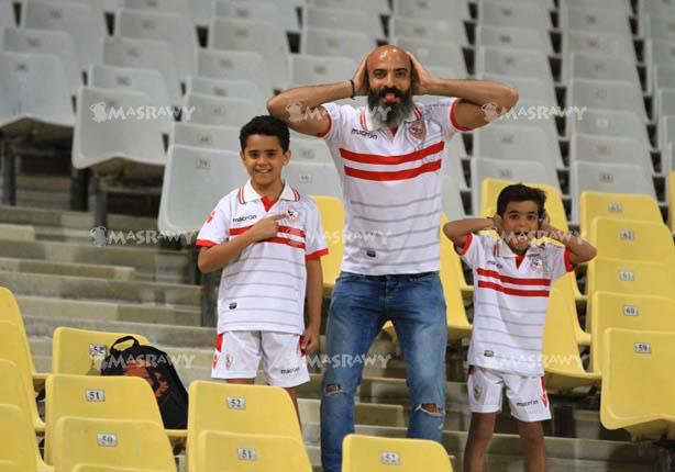 جمهور الزمالك يحتفل بالفوز على طريقة مؤمن زكريا