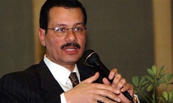 الدكتور أحمد درويش رئيس الهيئة العامة للمنطقة الاق