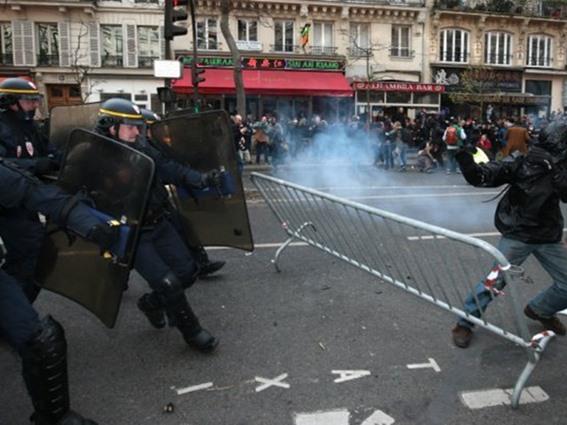 احتجاجات باريس