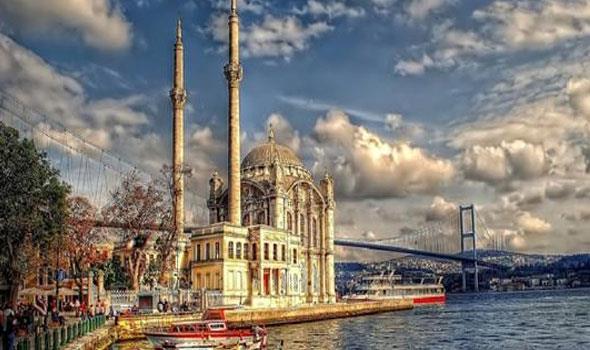 اسطنبول خالية من الزوار والقطاع السياحي