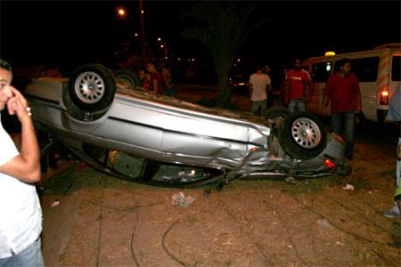 حادث أنقلاب سيارة - ارشيفية