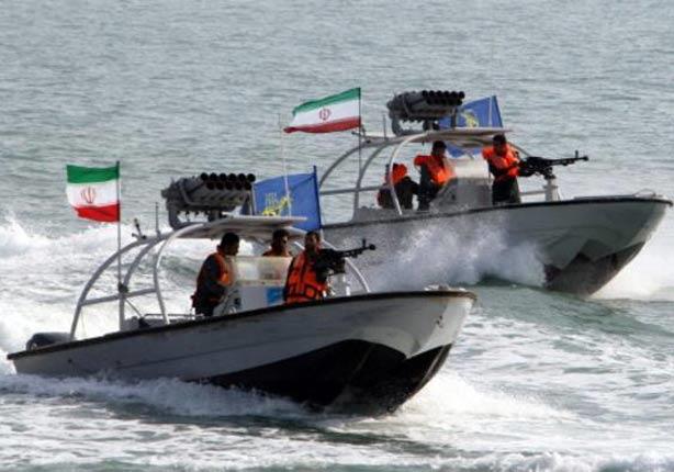 الزوارق الإيرانية