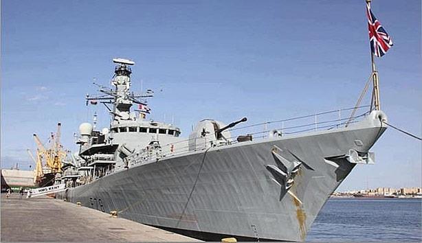 سفينة حربية بريطانية