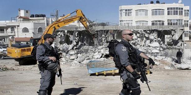صورة أرشيفية - السلطات الإسرائيلية تهدم منازل الفل