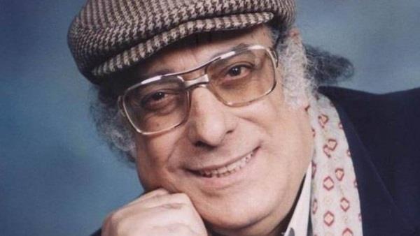 الكاتب والروائي المصري أحمد الشيخ
